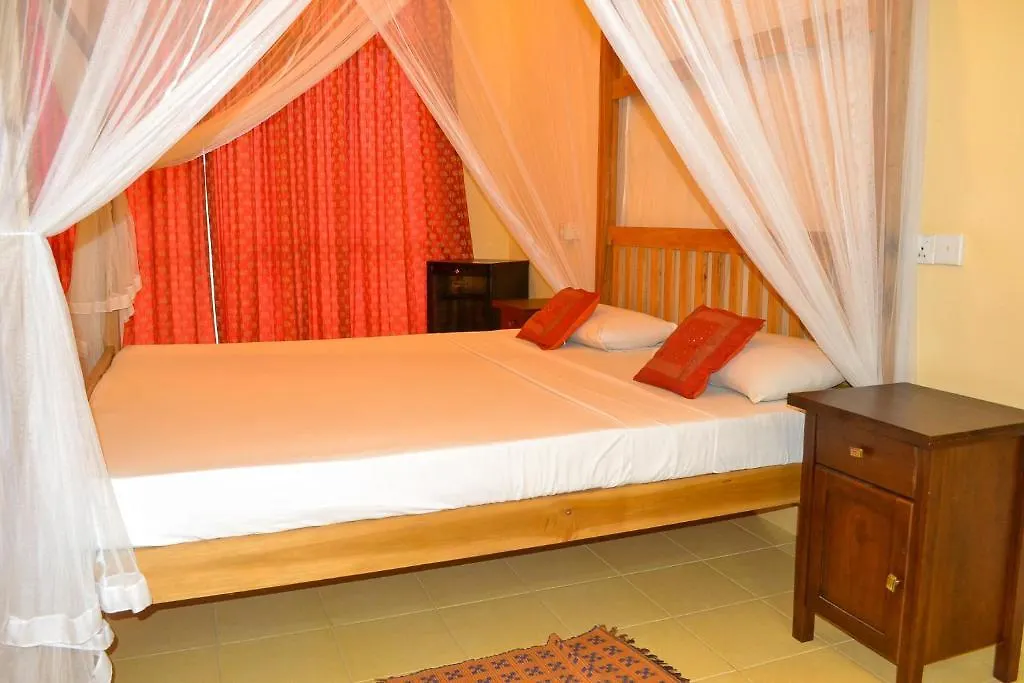 Hotel Marine At Negombo Beach Maison d'hôtes