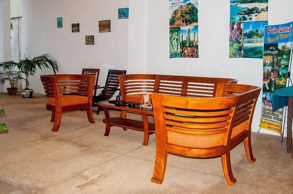 Hotel Marine At Negombo Beach 3*,