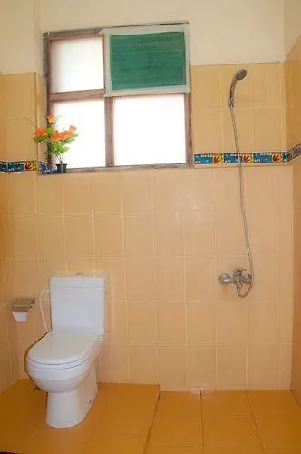 Hotel Marine At Negombo Beach