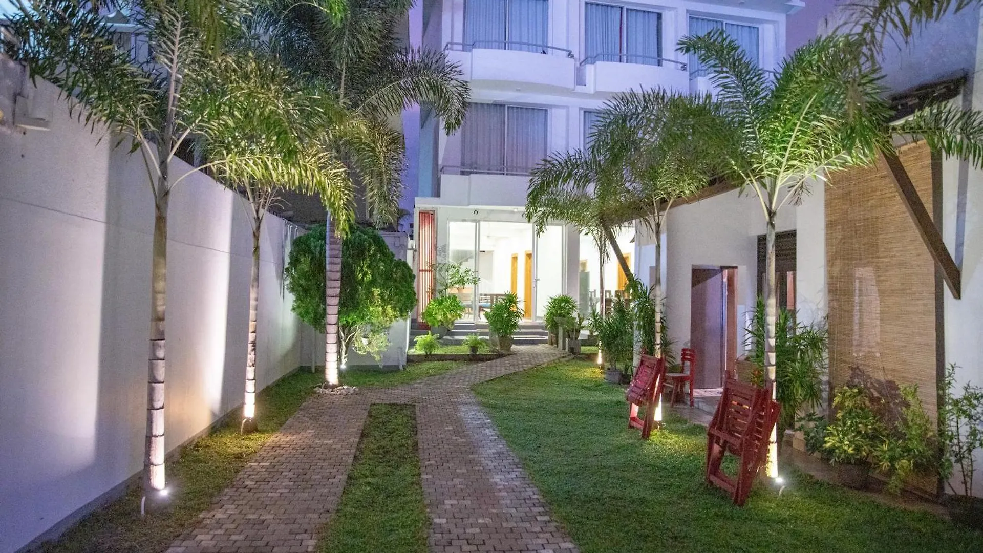 Hotel Marine At Negombo Beach Gasthof
